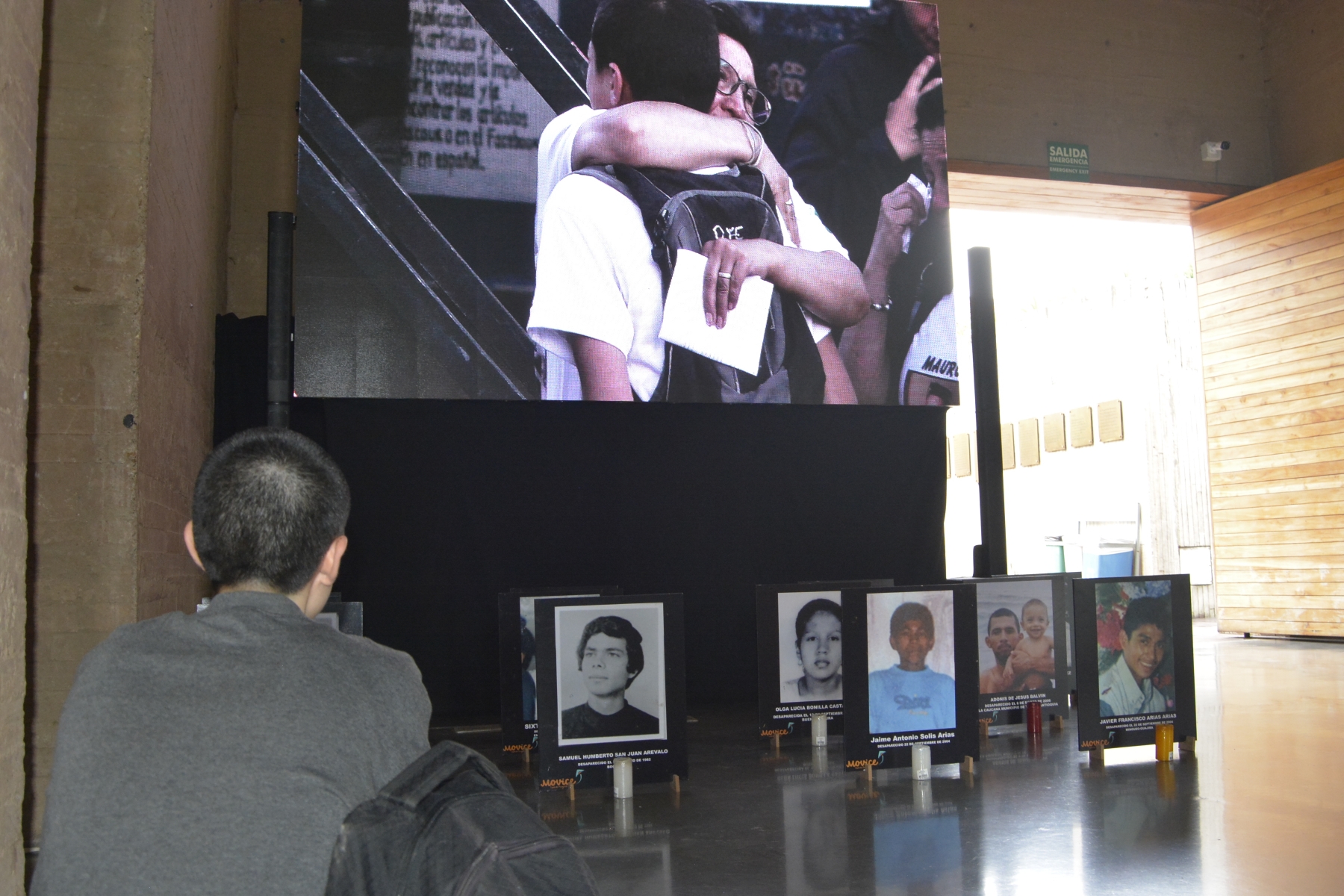Video intalación Volver a pasar por el corazón, Centro de Memoria Paz y Reconciliación, Bogotá